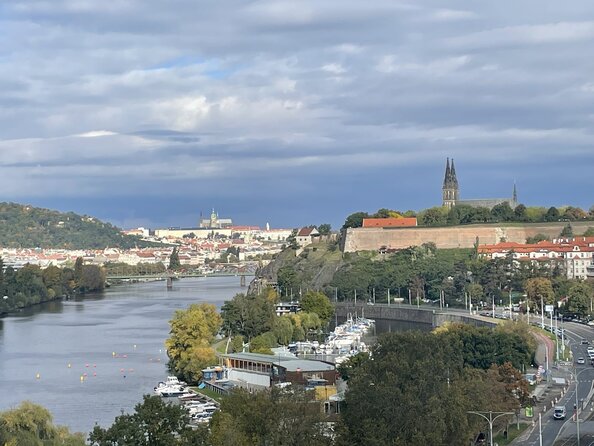 Tři zdroje, ale stále voda z řeky